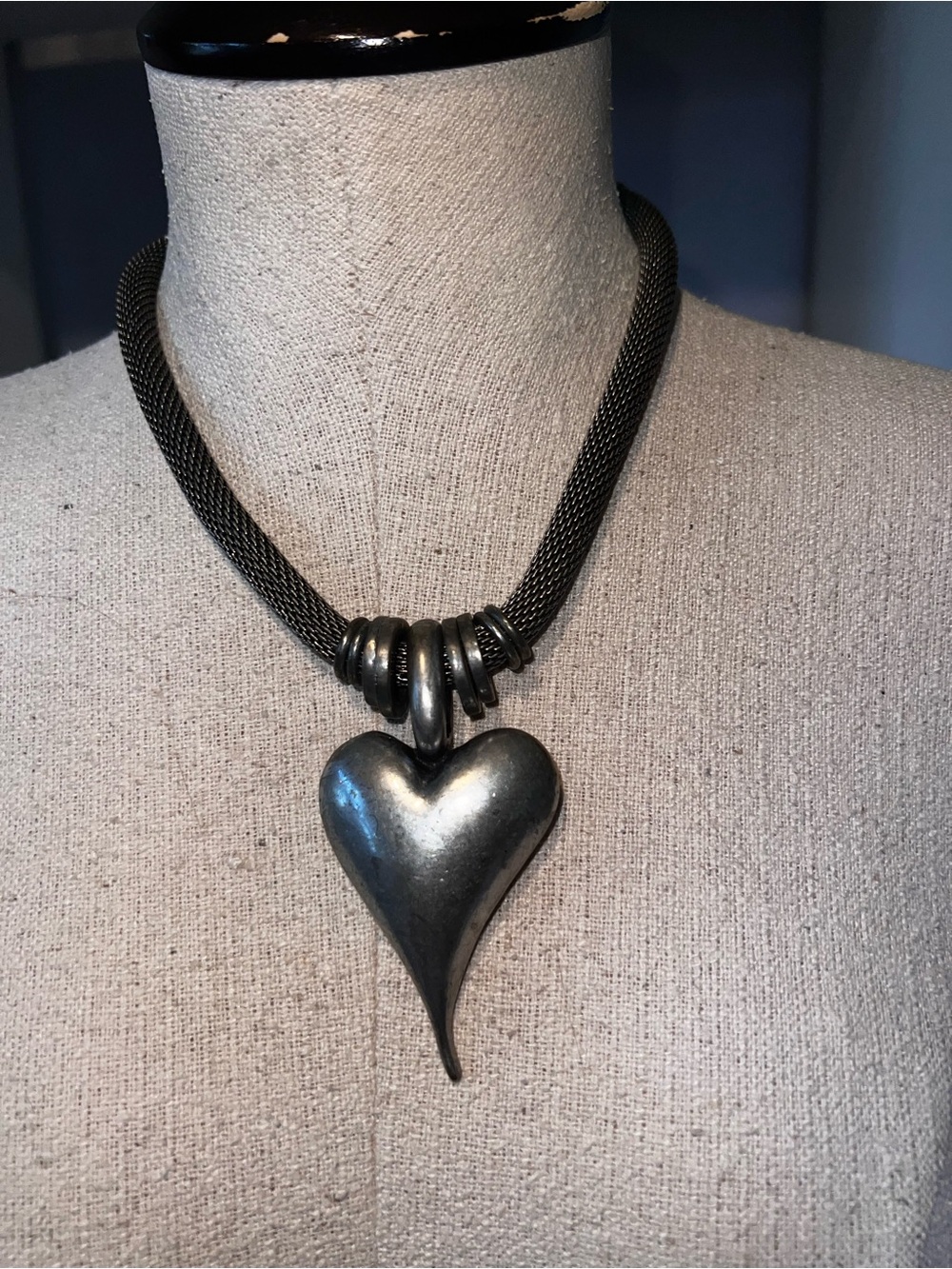 Chainmail Tubular Puffy Heart Silver Tone Necklace